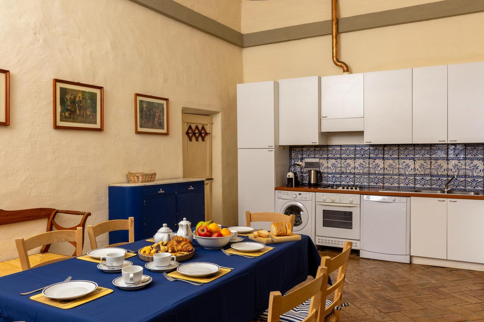 Palazzo Costanti - A 8 Minuti Dalle Terme Apartman San Quirico dʼOrcia Kültér fotó
