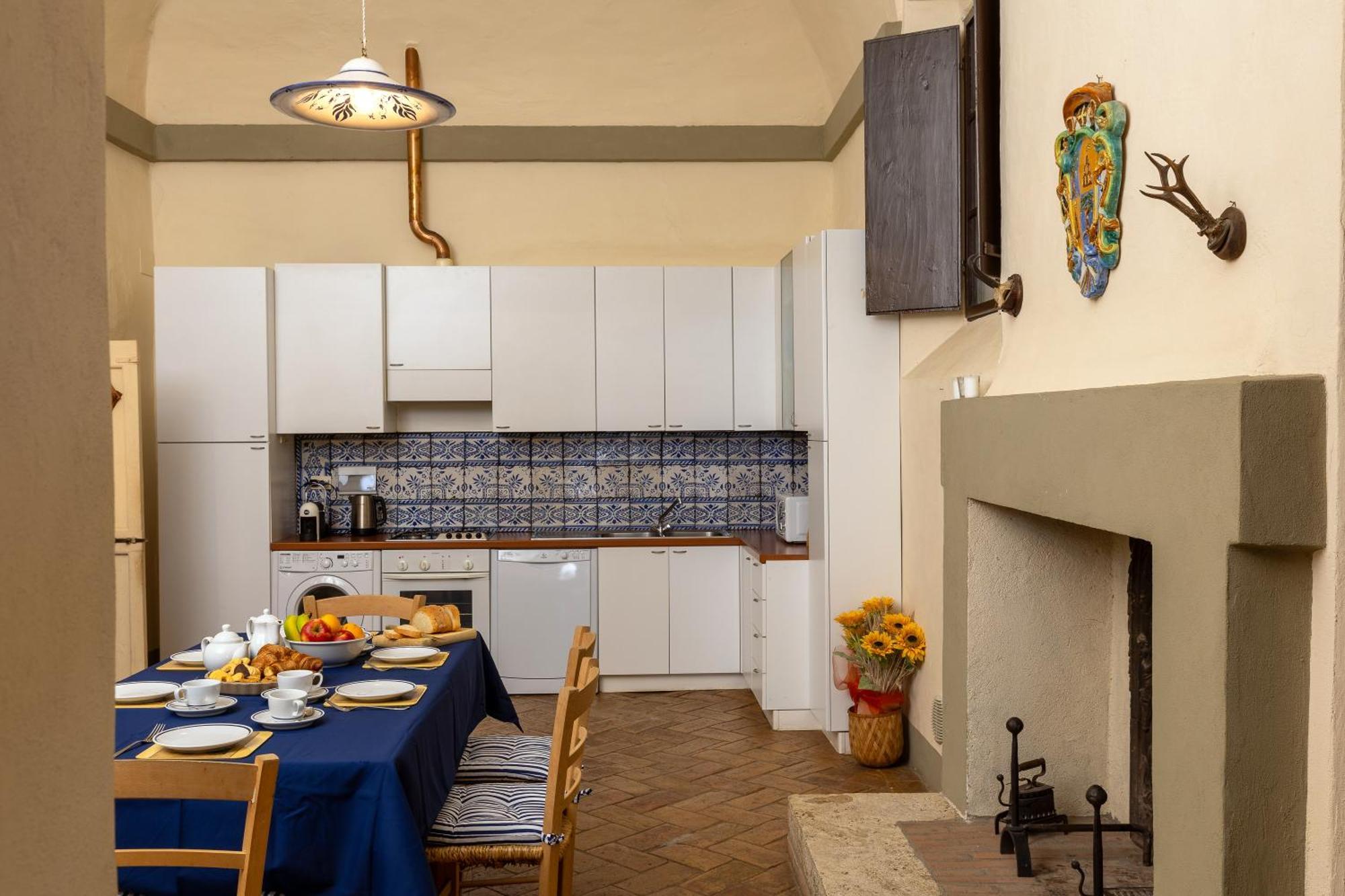 Palazzo Costanti - A 8 Minuti Dalle Terme Apartman San Quirico dʼOrcia Kültér fotó