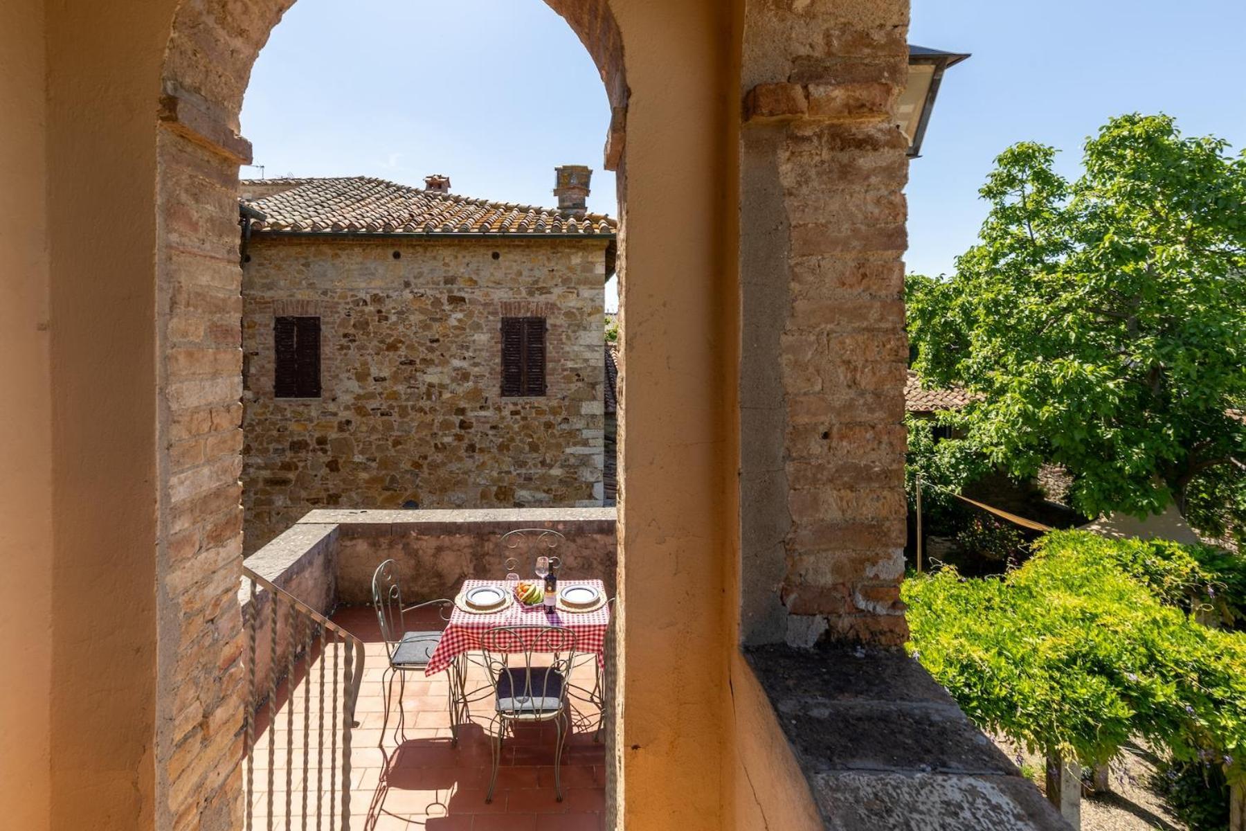 Palazzo Costanti - A 8 Minuti Dalle Terme Apartman San Quirico dʼOrcia Kültér fotó